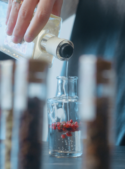 2️⃣ Mix with the neutral sweet-and-sour base